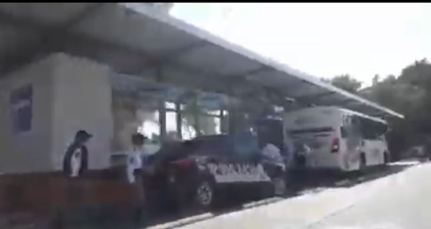 Ahora Línea 3 de RUTA atropella a mujer en Analco; operador escapa