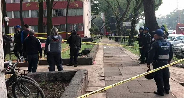 En Tlatelolco, CDMX, hallan maleta con restos de una menor de edad