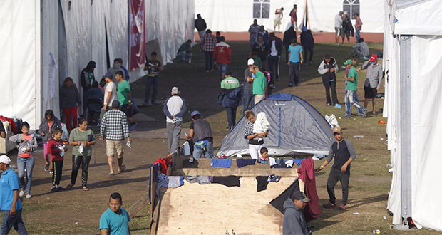 Migrantes exigen a ONU autobuses para llegar seguros a frontera