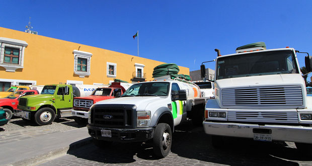 Piperos poblanos exigen al gobierno estatal frenar robos de unidades