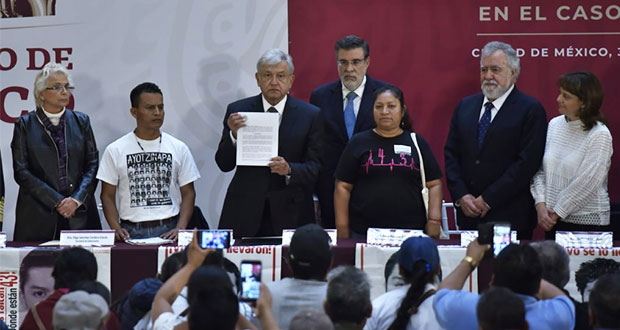 AMLO decreta comisión para Ayotzinapa