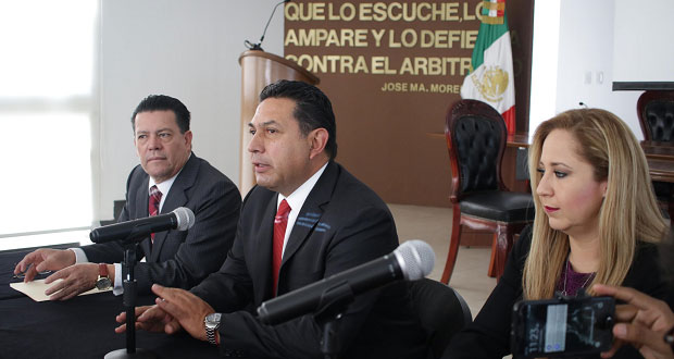 Saravia asume presidencia del TEEP