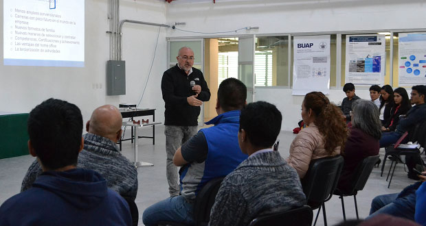 En San José Chiapa, instan a alumnos de BUAP a ser emprendedores