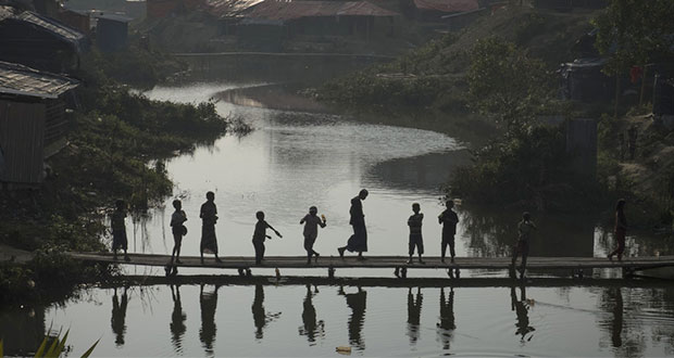 ONU avala Pacto Mundial para apoyar a refugiados y países de acogida