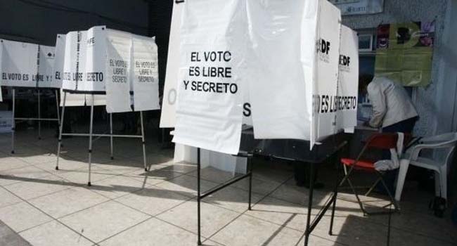 Firman 25 gobernadores Acuerdo para combatir fraude electoral: AMLO