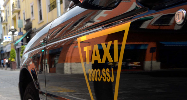 Niegan taxistas que busquen sacar ventaja tras cancelación de Cabify
