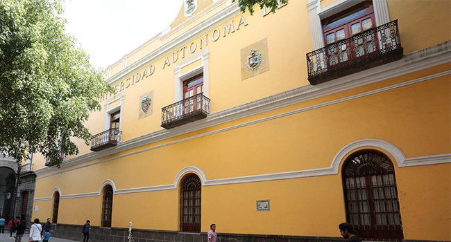 BUAP evaluará trabajo de funcionarios para verificar cumplimiento. Foto: EsImagen/José Castañares
