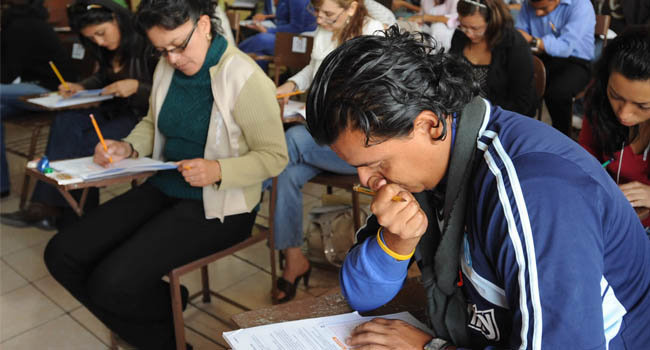 Evaluación docente seguirá en resto del 2018, revira SEP a Morena