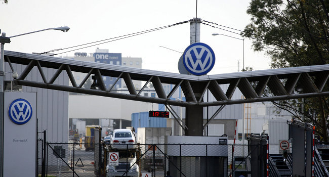 VW responde a sindicato con contrapropuesta de 3% de alza salarial