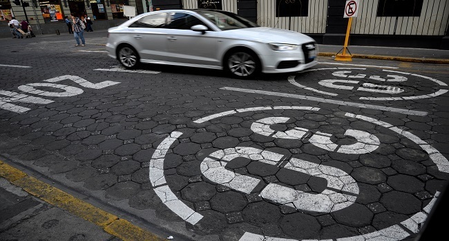 Hasta 20 infracciones a la semana por sobrepasar límite en zona 30
