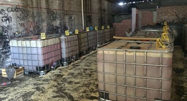 Muere niño por explosión de combustible robado en Chalchicomula