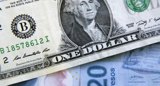 Dólar se vende hasta $19.92 y se compra en $18.45 en ventanilla