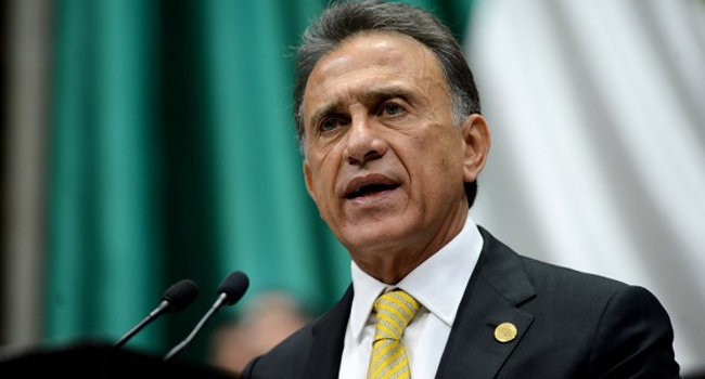 FGR va tras Yunes, exgobernador de Veracruz, por gestión en Issste