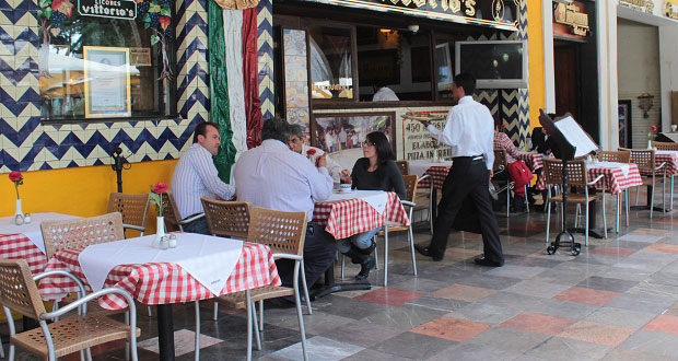 Por “boom” restaurantero, aumenta rotación de personal en Puebla: Canirac