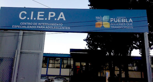 Por portar arma ilegal y secuestro exprés, internan a menor en Ciepa