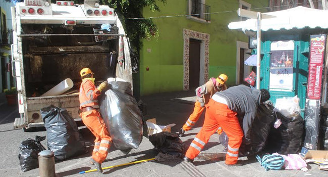 Por adeudo de 10 mdp, suspenden recolección de basura en Tehuacán