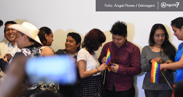 Buscan reconocer el matrimonio y concubinato homosexual en Puebla