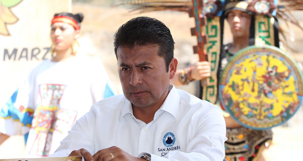 Leoncio Paisano, con orden de aprehensión por lavado de dinero: PGR