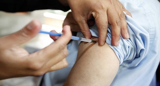 1.5 millones de niños en riesgo por no tener completas sus vacunas