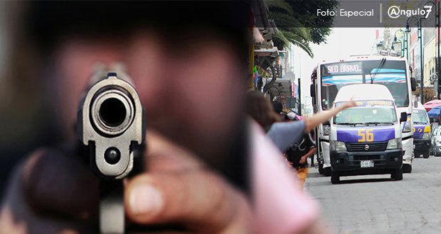 Dan 65 años de cárcel a dos por asaltar transporte público en 2016