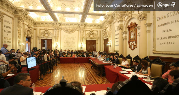 Por inconsistencias, 9 dependencias comparecerán en Cabildo poblano