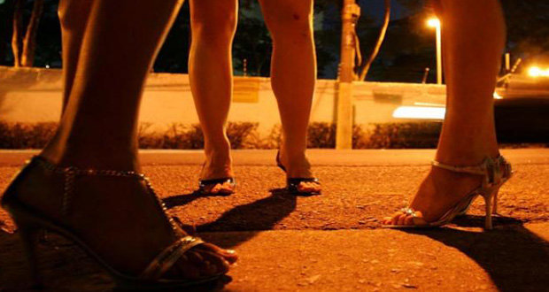 Segom analiza crear zona de tolerancia para sexoservidoras en Puebla