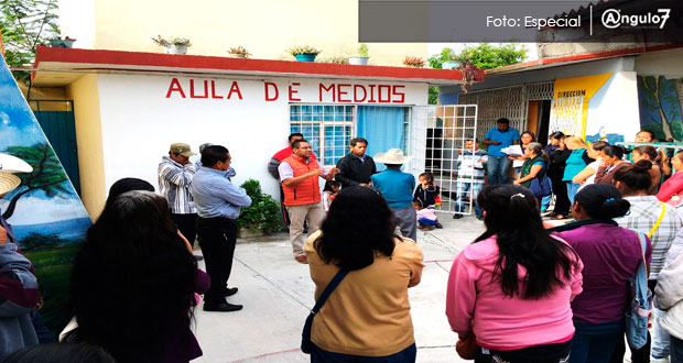 En Ahuatempan, inauguran aula de medios en preescolar bilingüe