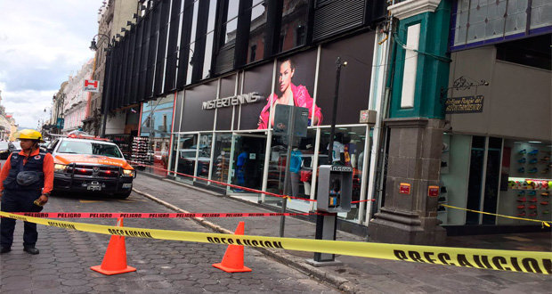 En CH, vidrio de hotel Gilfer cae sobre mujer; exigen peritaje