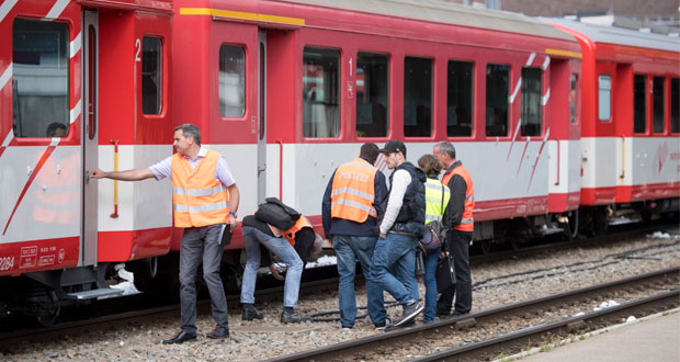 Dos trenes chocan en Suiza