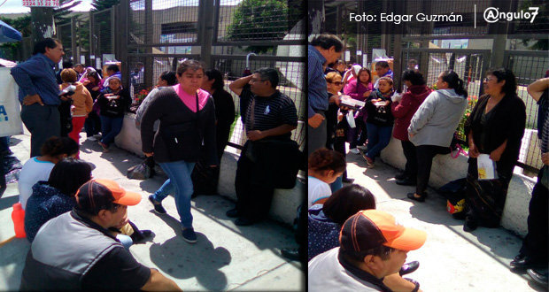 Acusan filas en la calle para consultas en IMSS de La Margarita