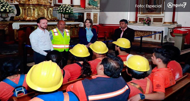 Alumnos de restauración se suman a rehabilitación de CH tras sismo