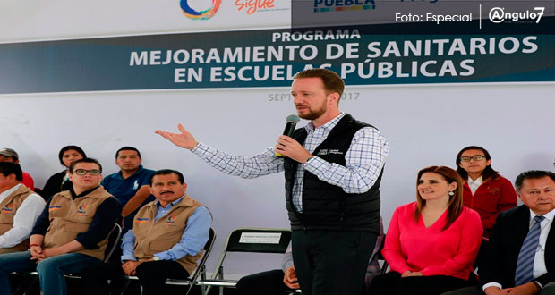 Con inversión de 59 mdp, remodelarán baños en escuelas de Puebla