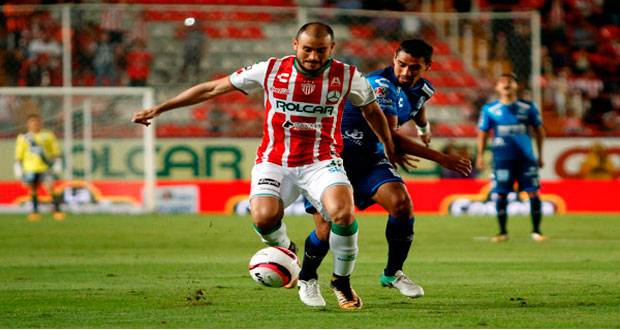 Puebla continúa su mala racha tras empatar 1-1 contra Necaxa