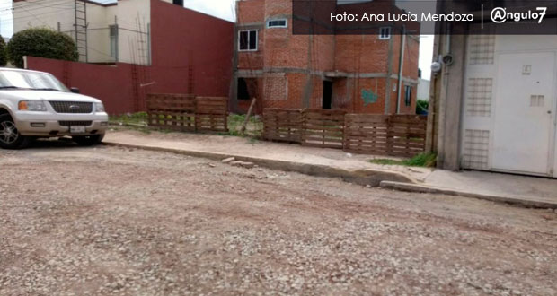 Reparan socavón en San Andrés; calle Atzala quedaría en octubre