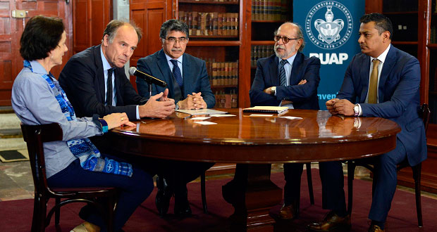 BUAP y universidad de Holanda firman convenio de movilidad