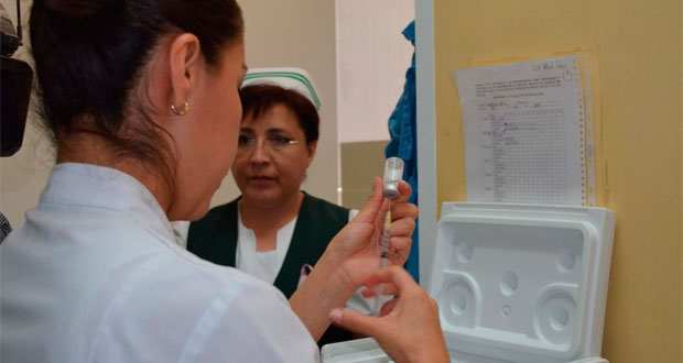 IMSS llama a derechohabientes a aplicarse vacuna contra influenza