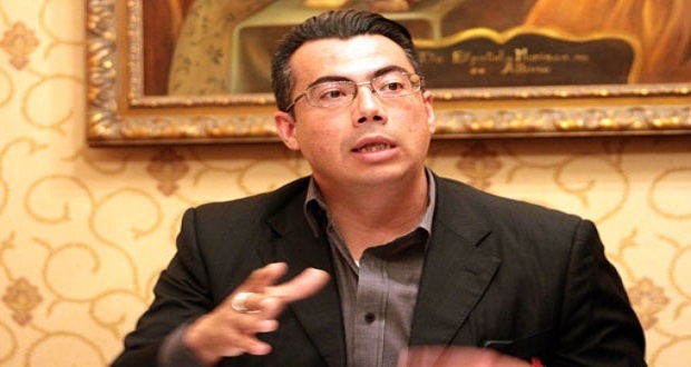 Pide Anuar Musalem no fomentar el uso de los microbuses