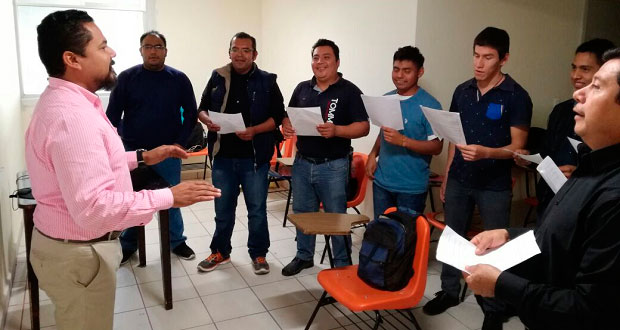 En Puebla, Antorcha realiza curso de dirección coral