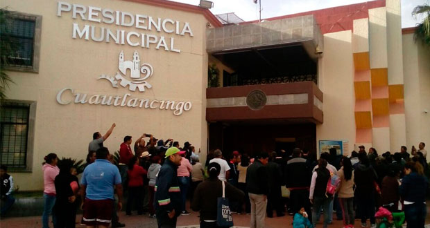 Escuchan a vecinos en Cuautlancingo