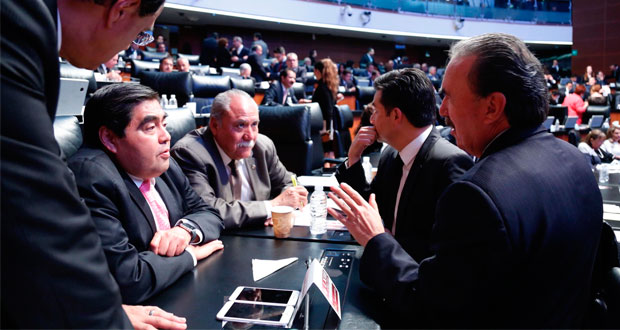 Por corrupción, daños en edificios tras sismo en Puebla: Barbosa