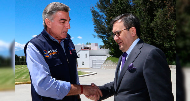 Gali se reúne con Guajardo para tratar estrategias económicas