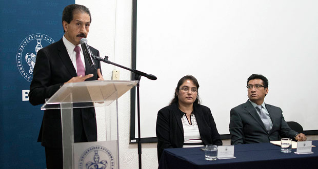 Investigación, prioridad en plan de desarrollo de la BUAP: Esparza
