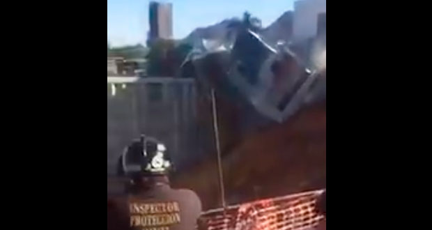 Derrumbe de 3 casas en Monterrey deja 1 muerto y 4 desaparecidos