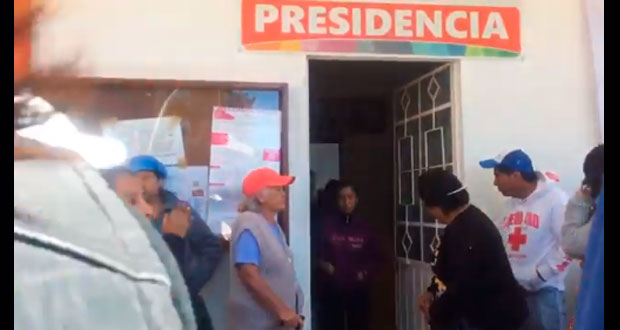 Comité de Agua de Momoxpan acusa a Comuna de SPC de invadir oficinas