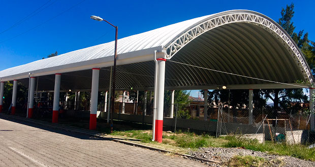 Comienzan obras de techado y adoquinamiento en Metepec