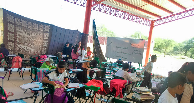 Urgen a SEP reconstrucción de escuela en Cuayuca dañada por sismo