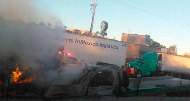 Se registran dos accidentes en la México-Puebla