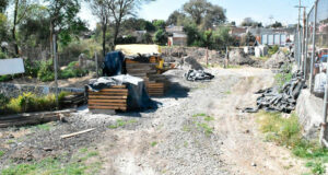 Vuelven a clausurar obras de complejo que afectaría manantial en Coronango