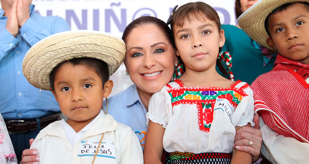 “Beca un Niño Indígena” dio 4 mil 500 paquetes escolares