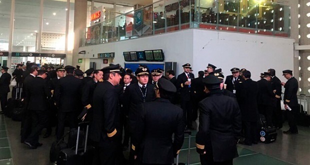 Aeroméxico retrasa 42 vuelos del AICM por huelga de pilotos